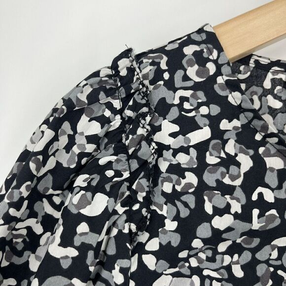 Talbots Shirt Size Medium Womens Black Gray Leopard Print Top Ruffle Blouse - Picture 3 of 8